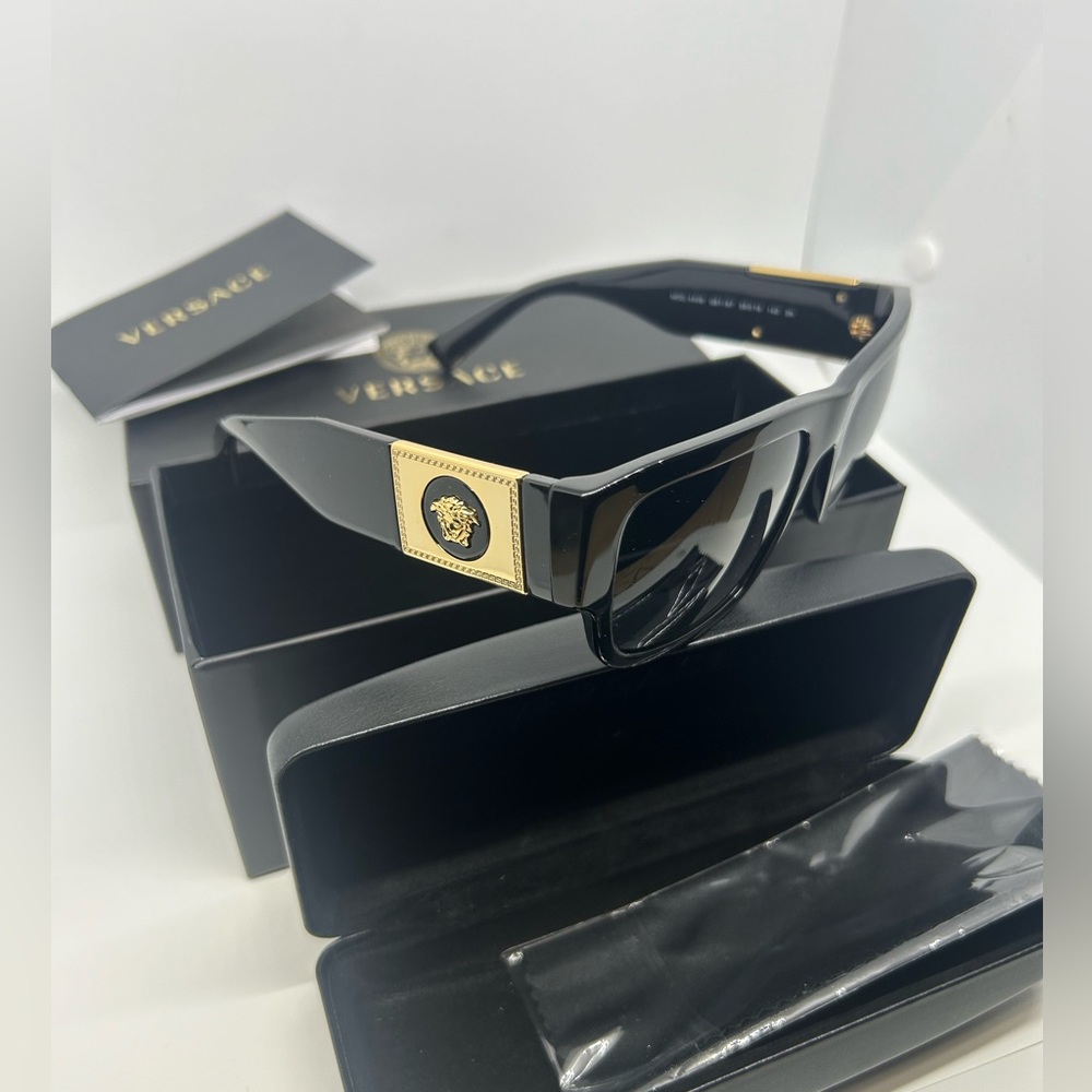 VERSACE | Men’s Medusa Stud Sunglasses
